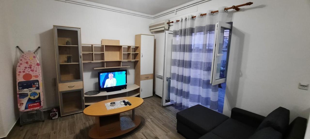 Apartmani "Alenka" Primošten Zewnętrze zdjęcie