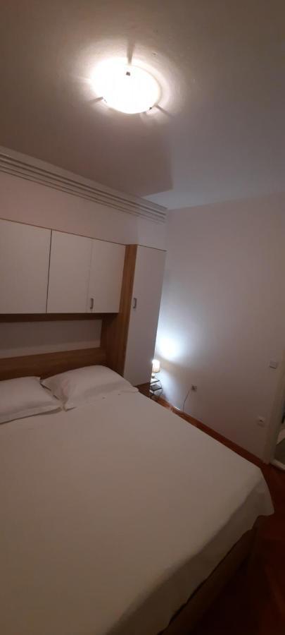 Apartmani "Alenka" Primošten Zewnętrze zdjęcie